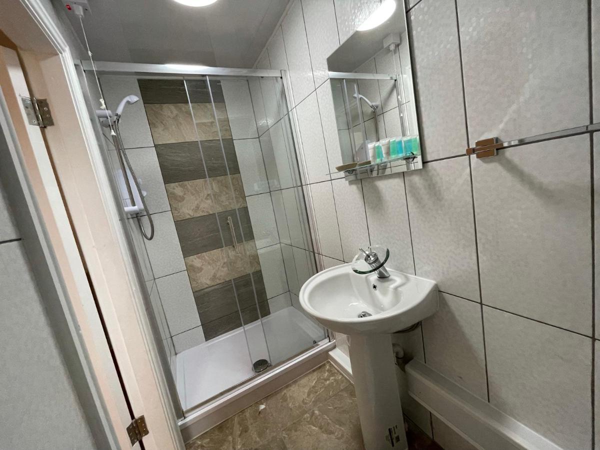 Citystays Rooms With Free Parking Ліверпуль Екстер'єр фото